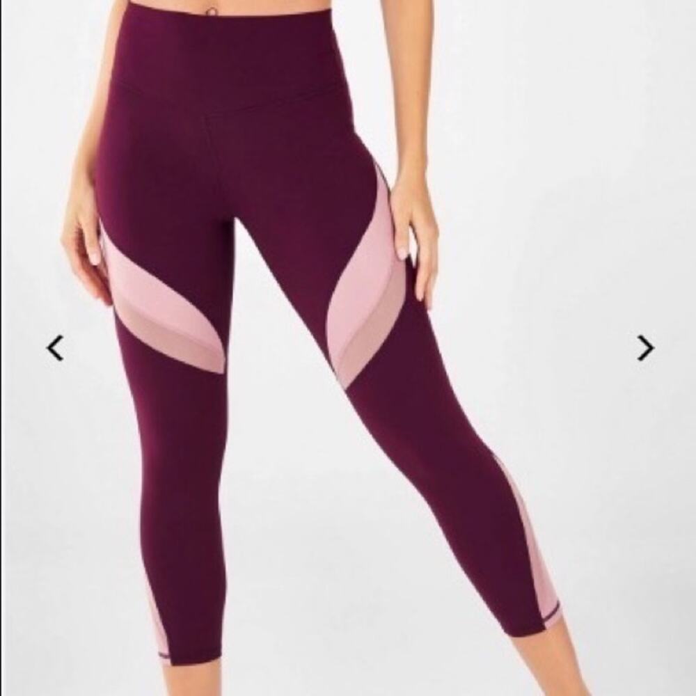 Fabletics High-Waisted Mesh PowerHold Capri Purple Pink Womens - Size XL